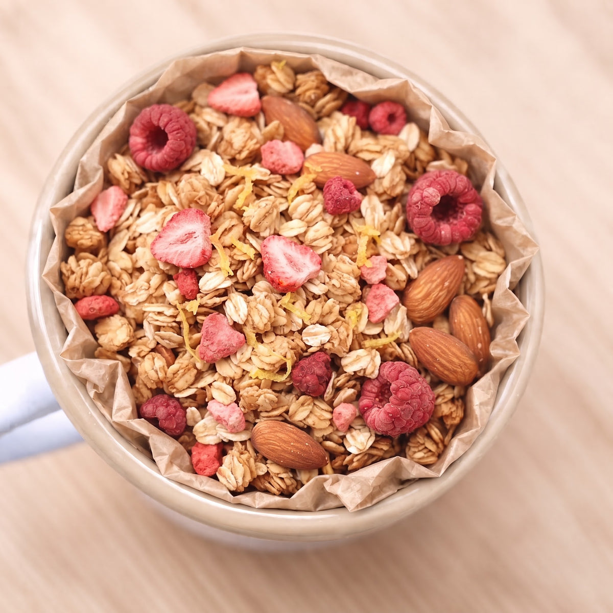 Maison Yanna — Lemon Berry Granola
