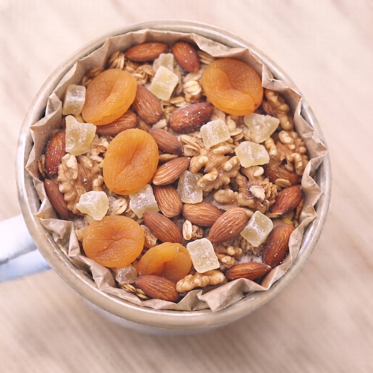 Maison Yanna — Ginger Crunch