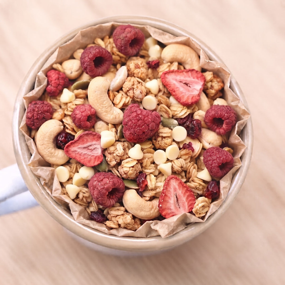 Maison Yanna — Berry White Crunch
